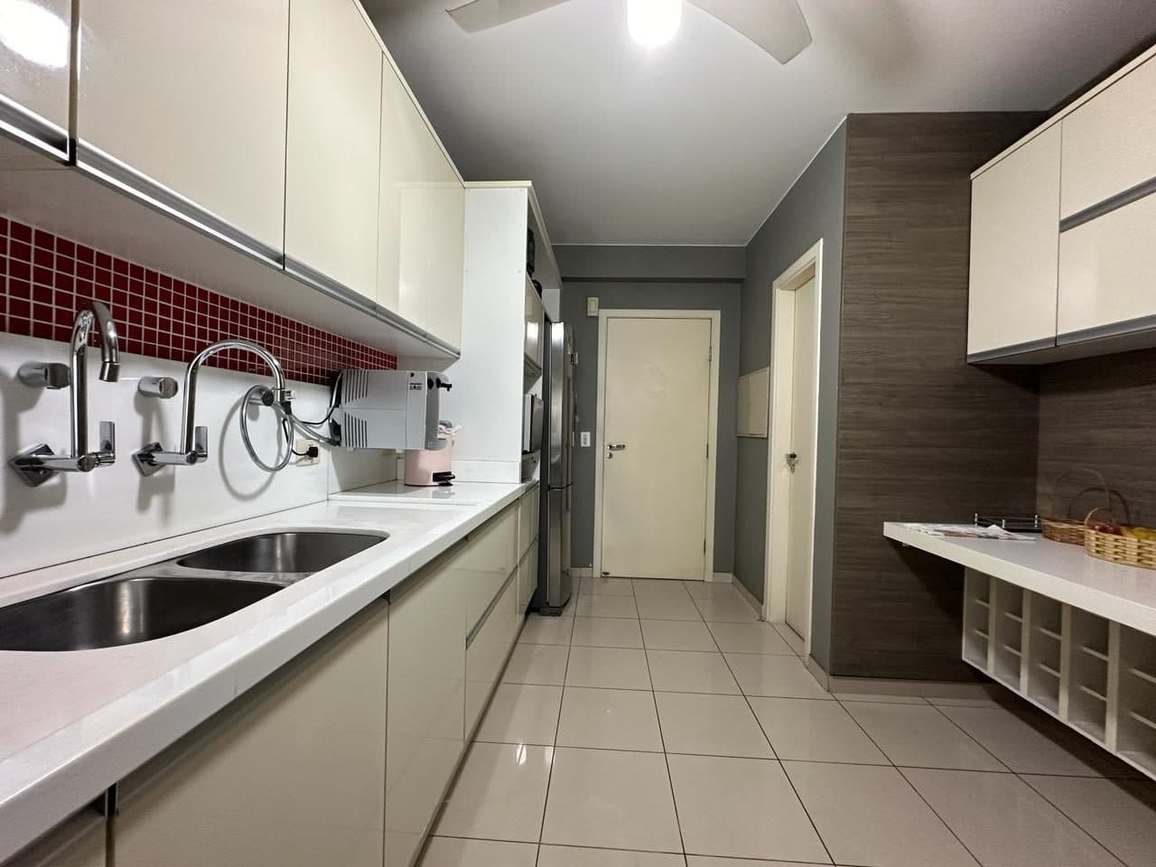 Apartamento Edfício Rebeca.