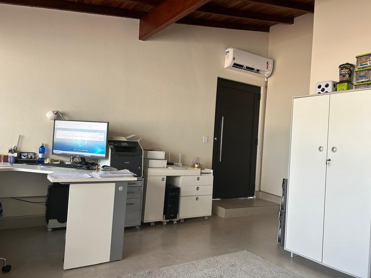 : Sobrado com 3 Suítes, Área Gourmet e Localização Privilegiada Pronto para Morar com Conforto e Praticidade