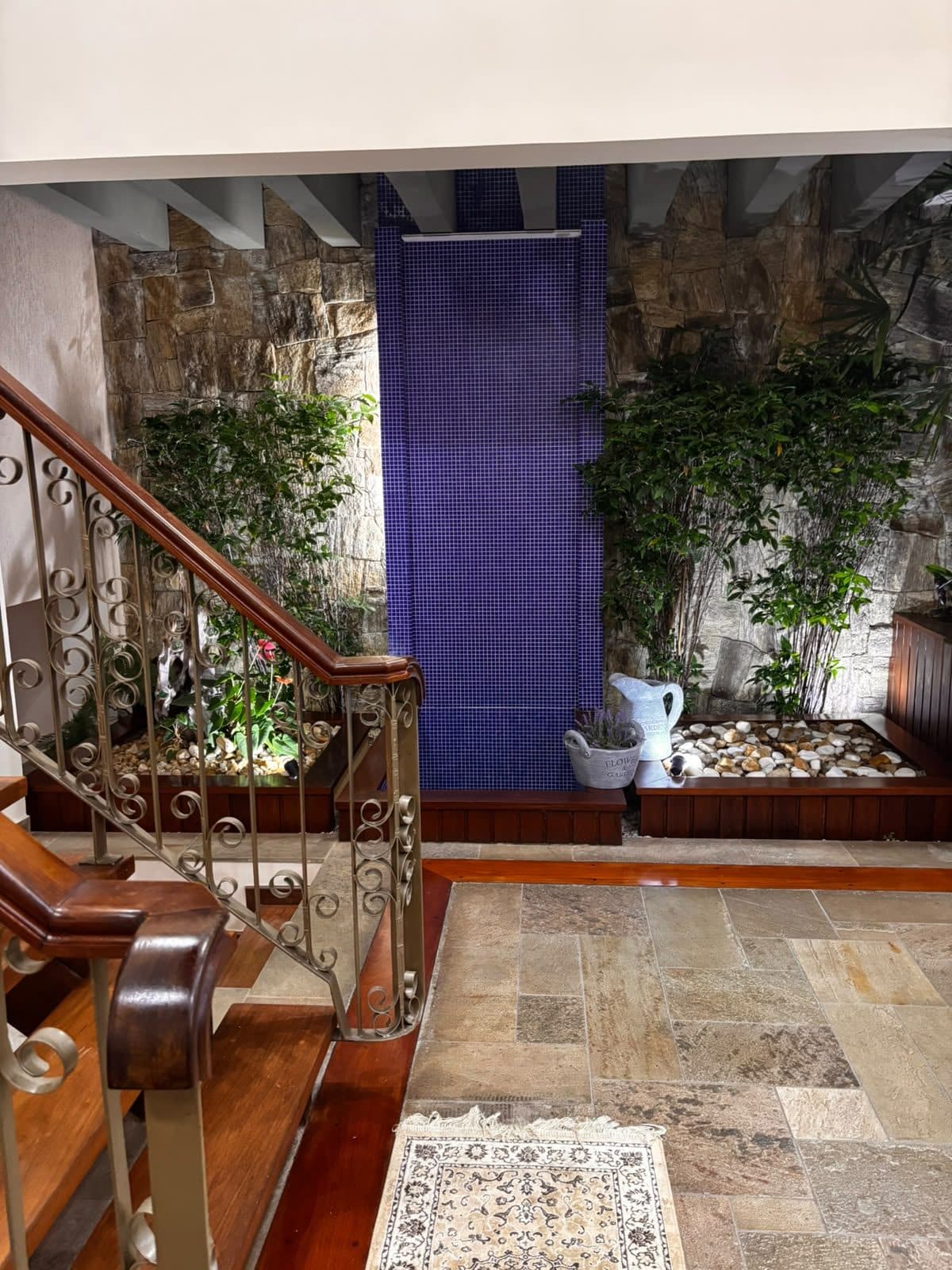 Casa Alto Padrão na Vila Oliveira