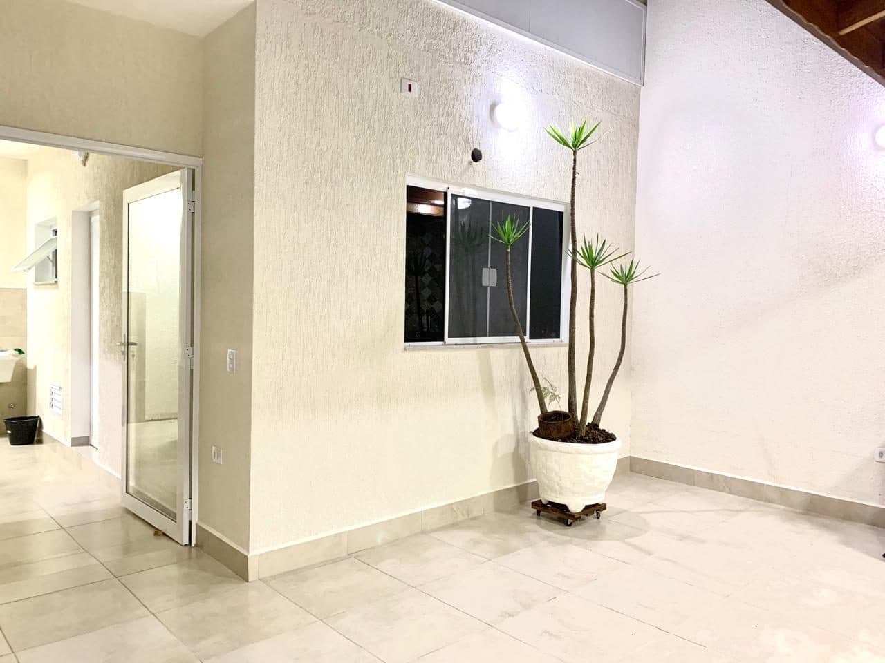 : Sobrado com 3 Suítes, Área Gourmet e Localização Privilegiada Pronto para Morar com Conforto e Praticidade