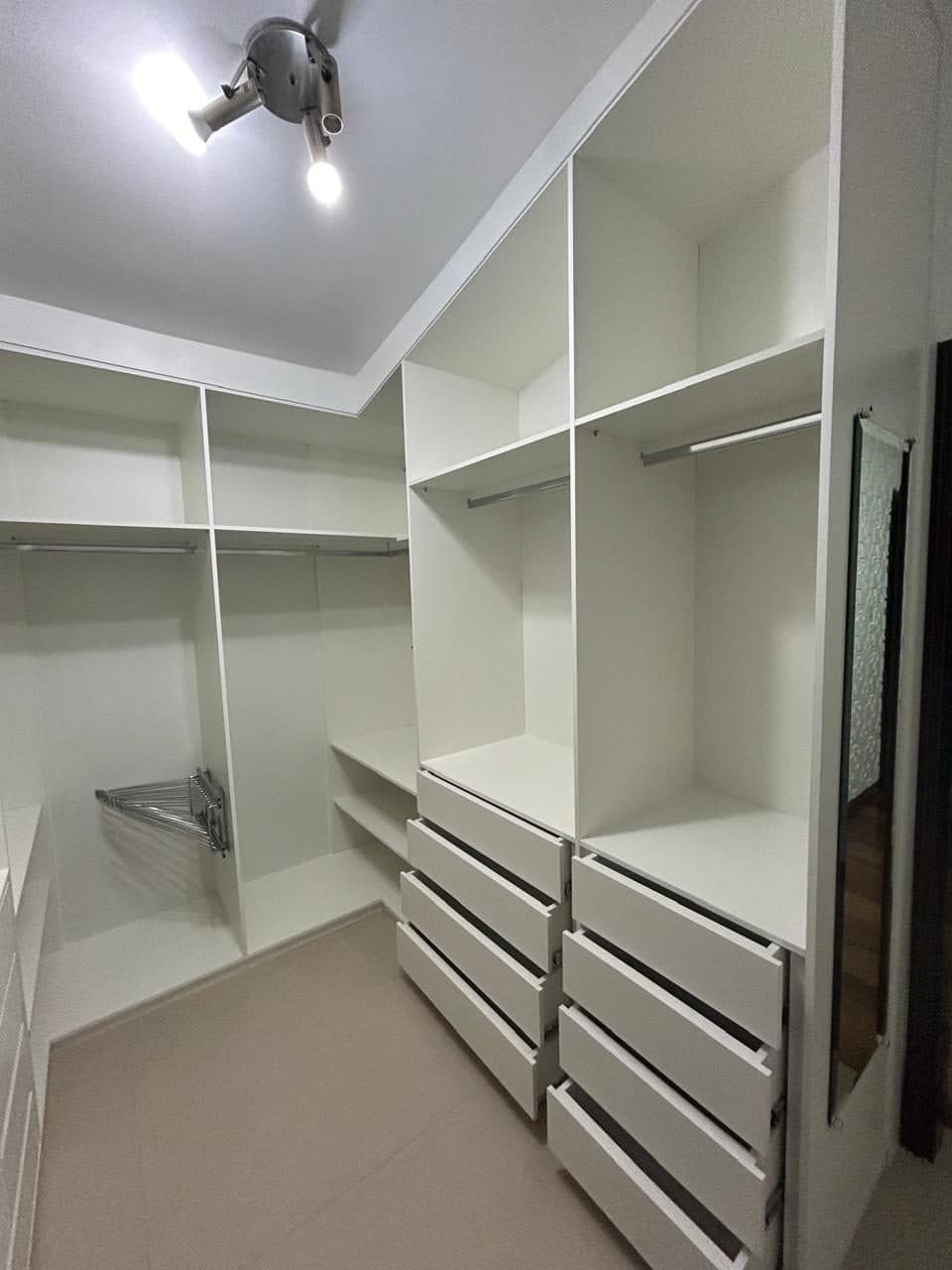 : Sobrado com 3 Suítes, Área Gourmet e Localização Privilegiada Pronto para Morar com Conforto e Praticidade