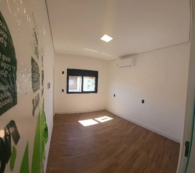 Casa Alto Padrão no Colinas do Aruã 3 Suítes, Piscina Infinita e Espaço Gourmet