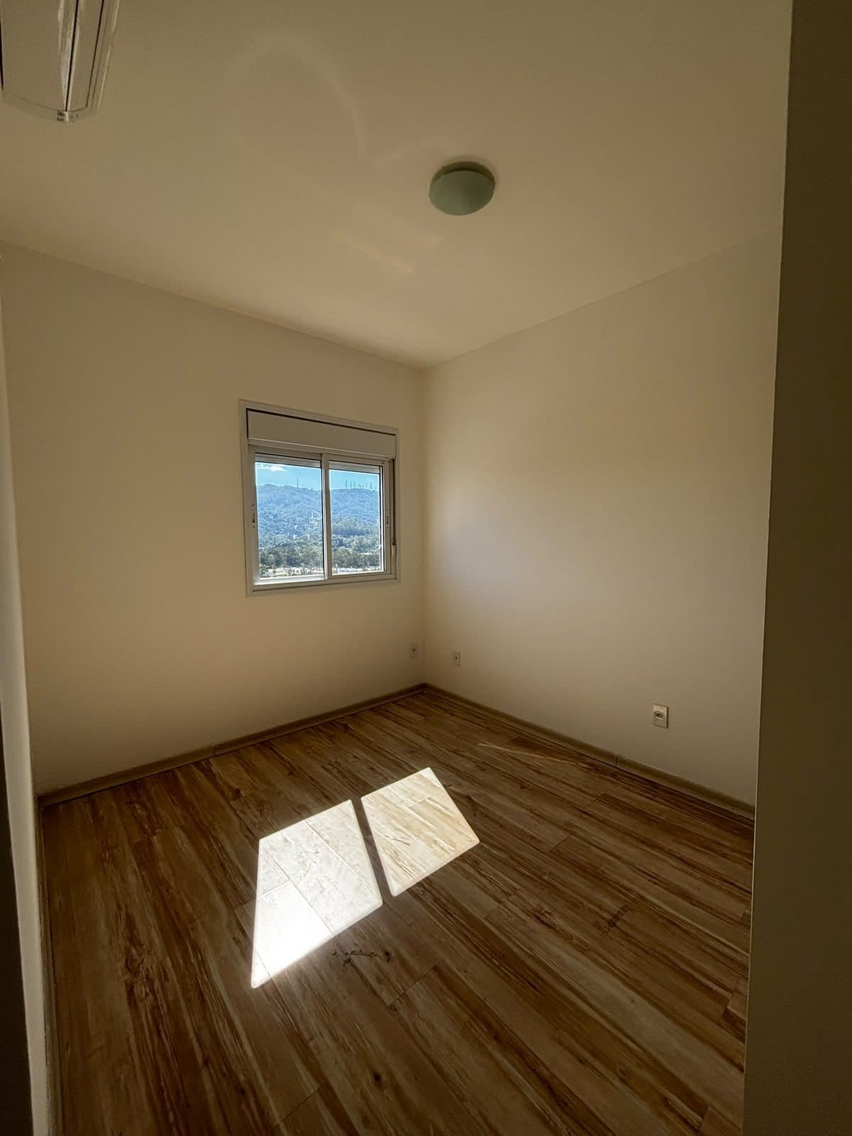 Apartamento Praça do Habibs Vista Serra
